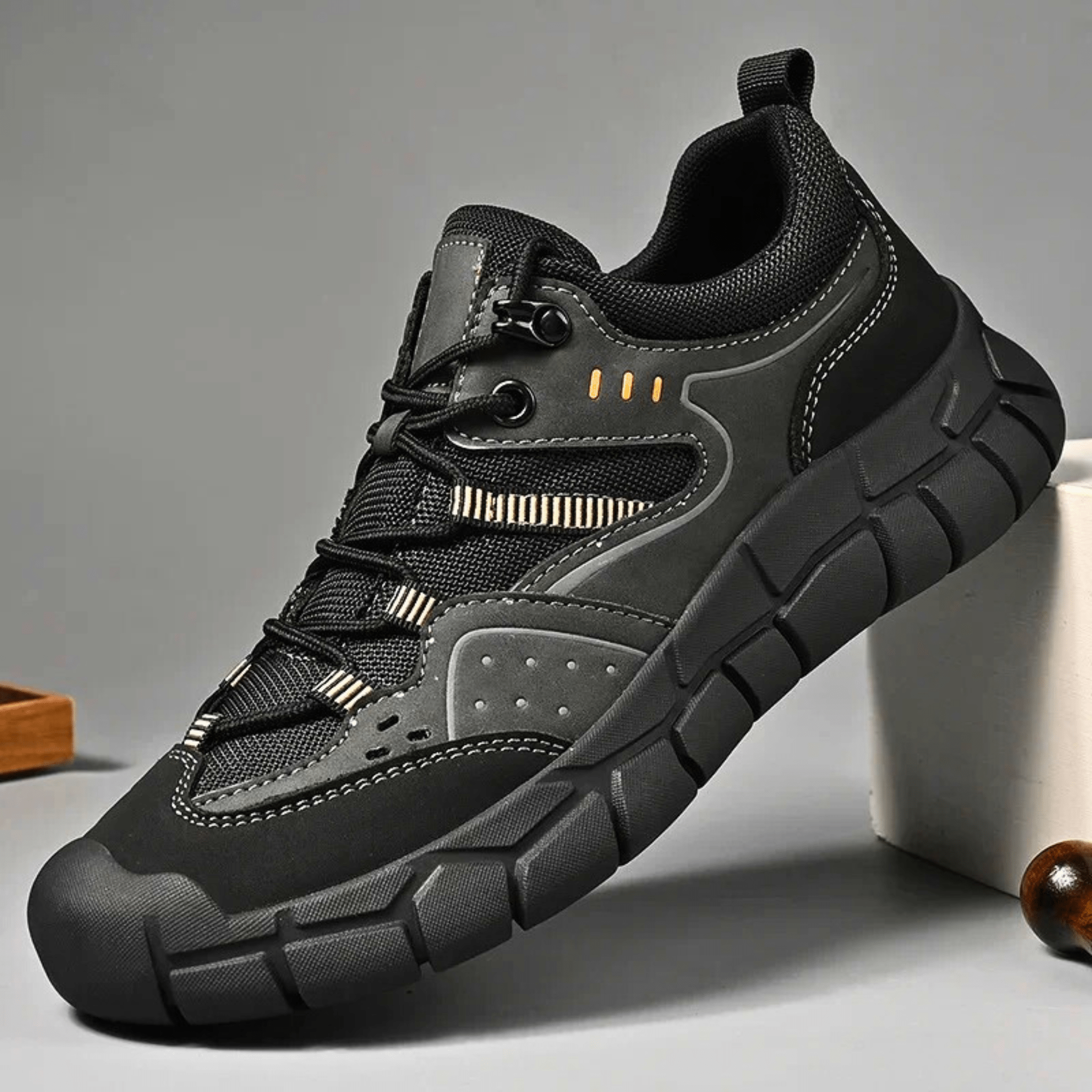 Aurelian Challenger Sneaker